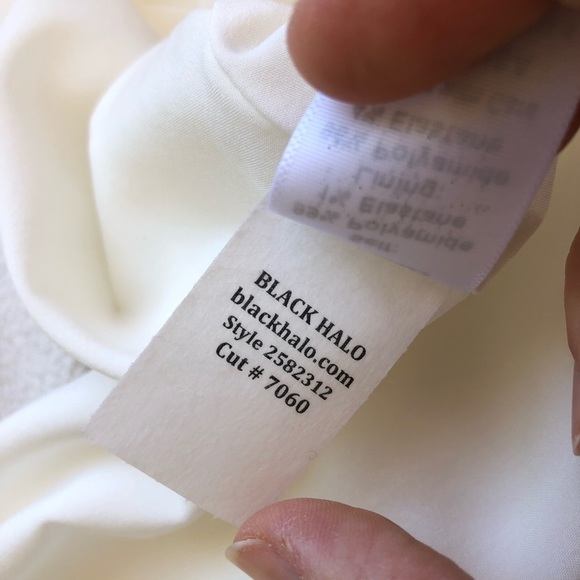 Black Halo Hailey Flutter Sleeve Belted Mini Dress - Picture 9 of 9